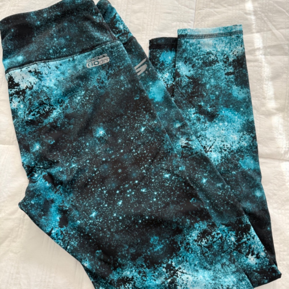 BIG SALE! 4 Women Workout leggings size M